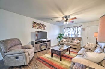 Bentonville House w/ Bike Storage & Game Room