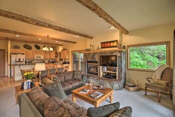 Rustic Home on Whitefish Mtn - Steps From Ski Run!