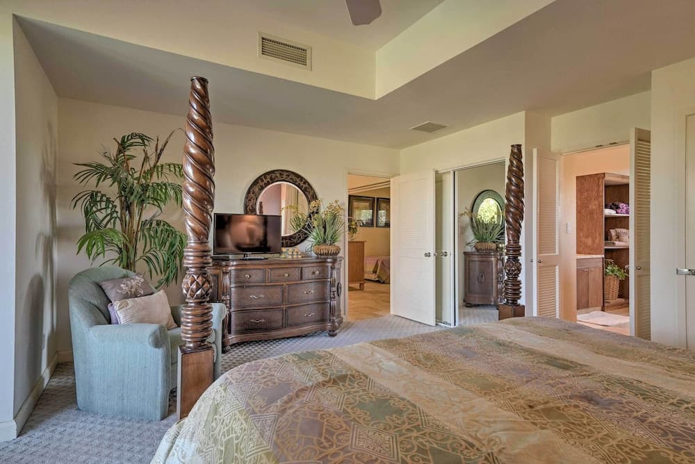 Waikoloa Village Condo w/ Pool & Golf Course Views