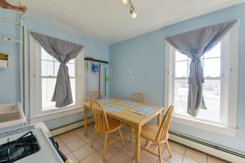 Pet-friendly Apartment in Wildwood < 1 Mi to Beach