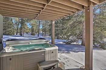 'the Gathering Place' Home w/ Hot Tub by Deer Mtn!