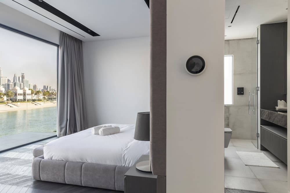 Palm Paradise- 5BR Villa - Infinity Pool