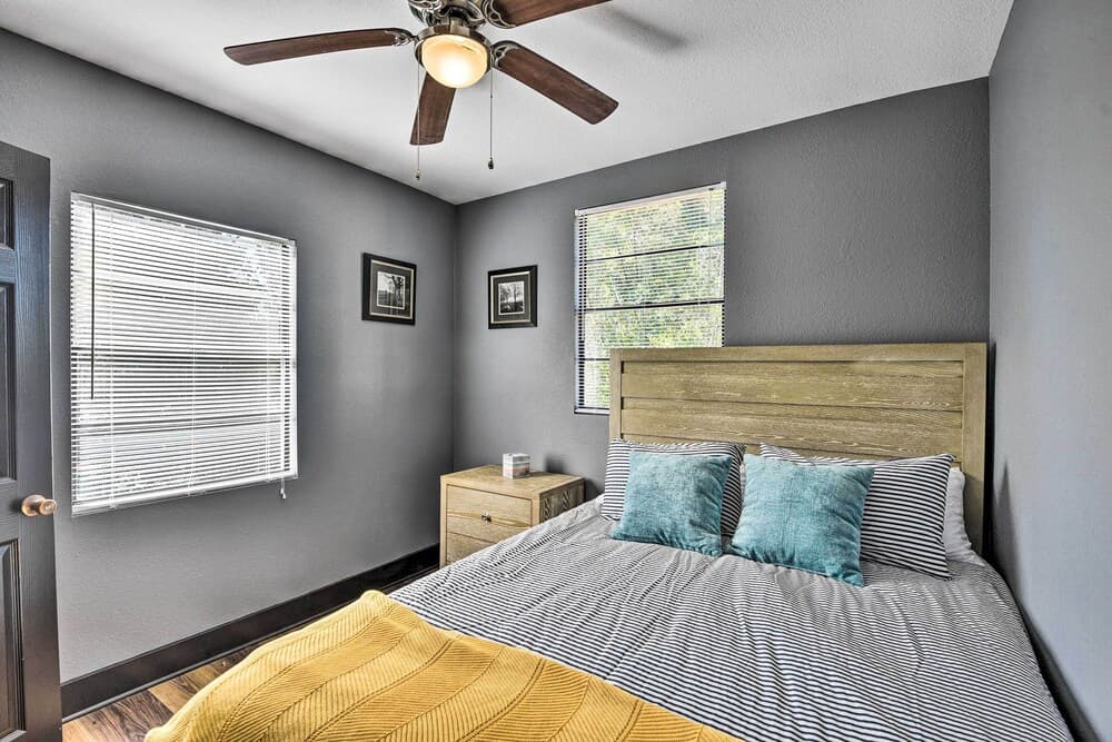 Downtown Deland Home: Walk to Stetson University!