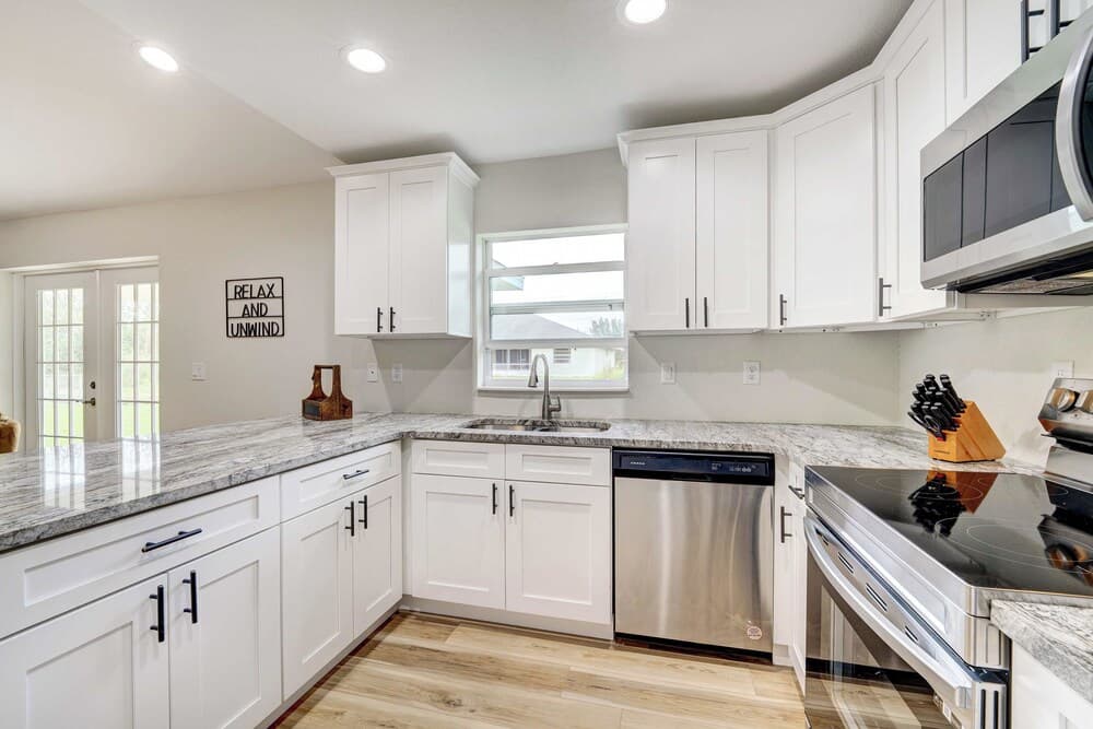 Golf & Pool Access: Pet-friendly Sebring Home!