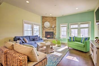 Barefoot Bungalow: 10 Mins to Fenwick Island Beach