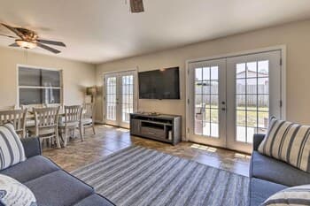 'sunset Breeze' Home, 3 Blocks to the Beach