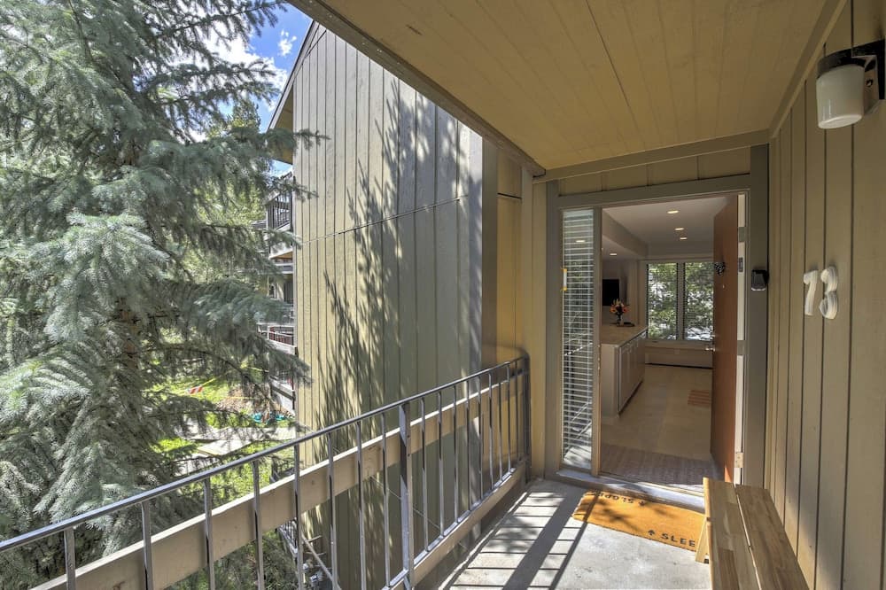 Breckenridge Condo w/ Balcony: Walk to Ski Resort