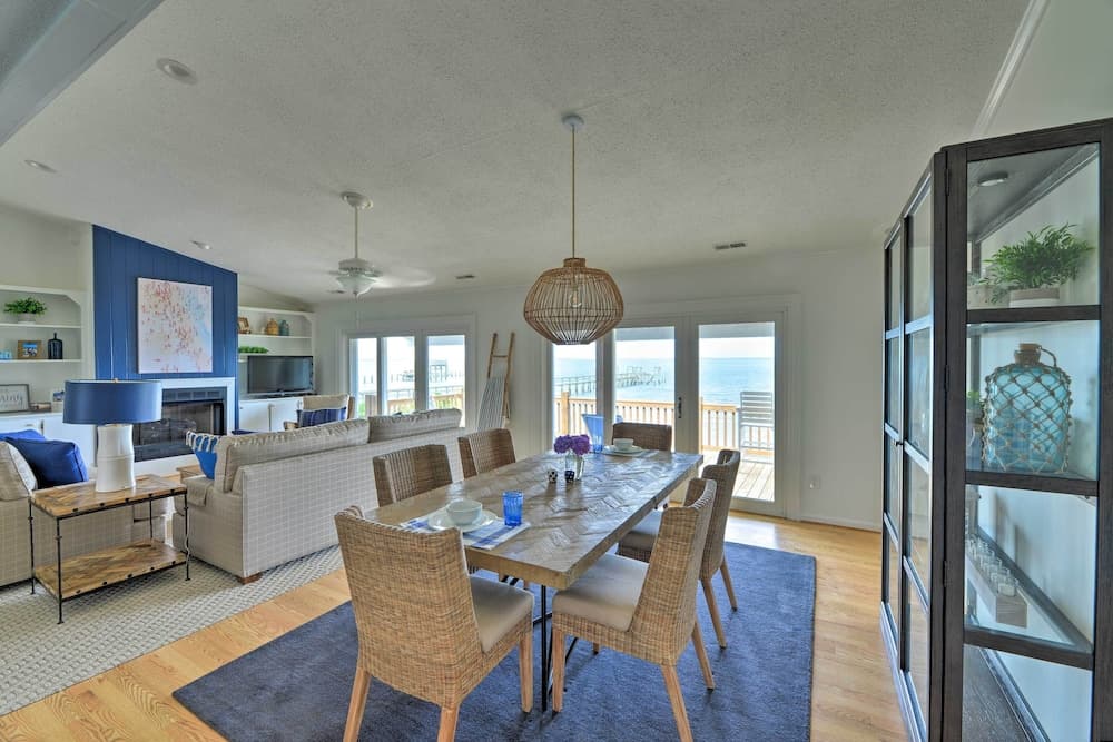 Waterfront Harkers Island Home: Sunset View & Dock