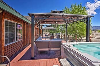 'gold Mountain Ranch' Big Bear Cabin w/ Deck!