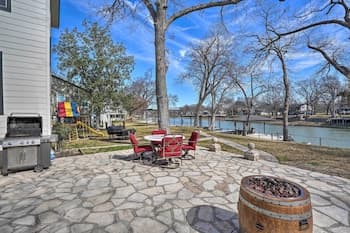 Spacious Lake Placid Retreat w/ Gorgeous Views!