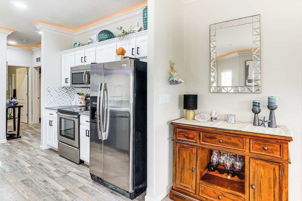 Lake of the Ozarks Retreat w/ Waterfront View!