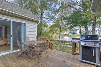Lovely Ocean View Retreat, 3 Mi to Bethany Beach!