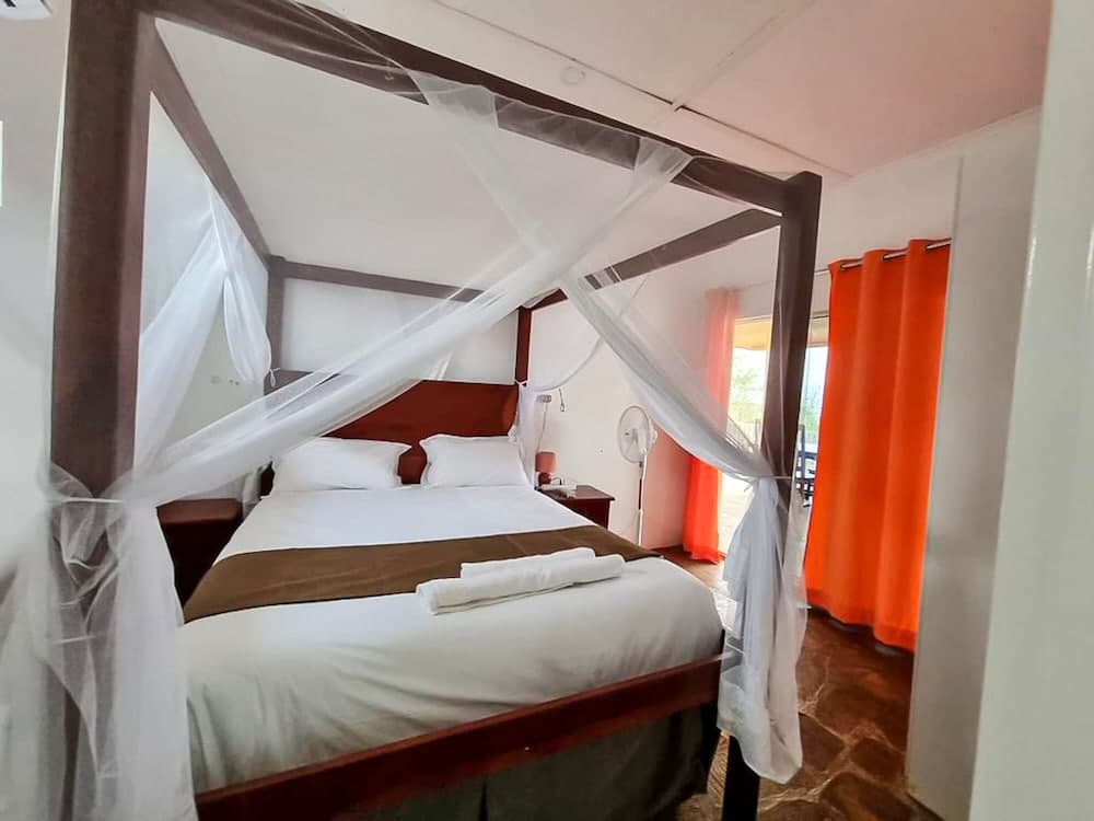 Sunset Lakeview Lodge