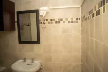 Cosy 3 Bedroom Cottage - 2034