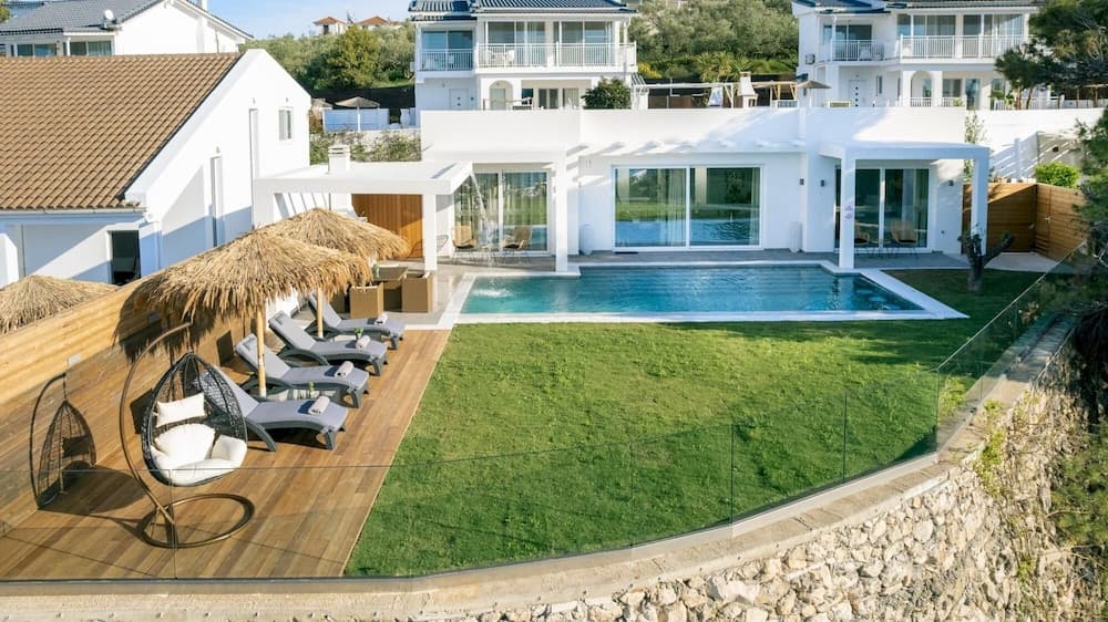 Cavo Mare Mirazur Luxury Retreat With Private Pool