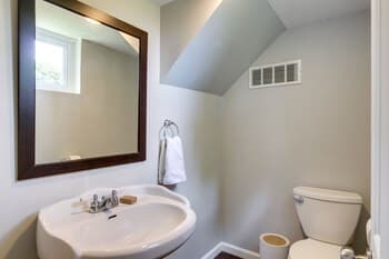 Asheville House: Outdoor Fire Pit & Mountain Views