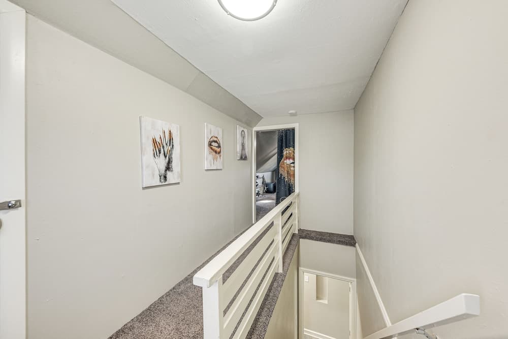 Milwaukee Vacation Rental ~ 7 Mi to Lake Michigan