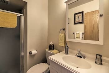 Columbia Falls Home 19 Mi to Glacier National Park