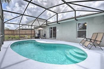 Charming Clermont Home - 10 Miles to Disney Parks!