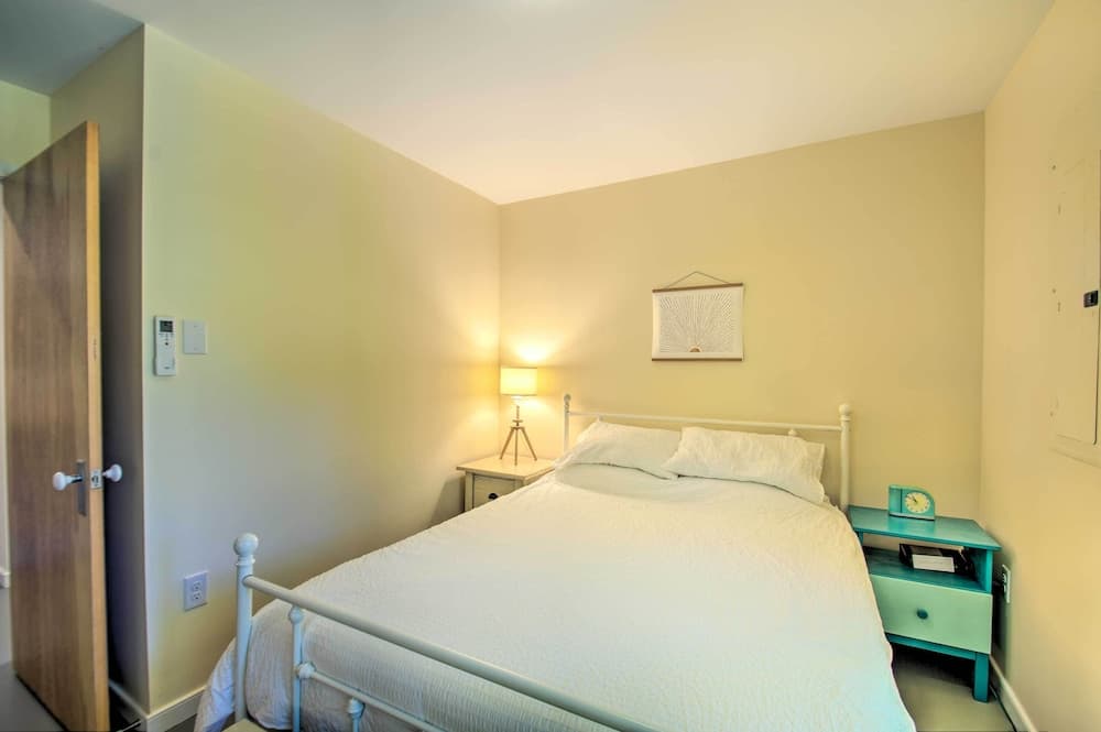 Quaint Charlottesville Home < 10 Mi to Dtwn!