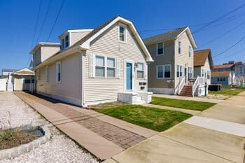 North Wildwood Vacation Rental - Walk to Beach!