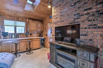 Charming Lake Mitchell Cabin w/ Waterfront Views!