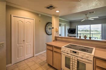 Lake Havasu Getaway w/ Golf Course & Lake Views!