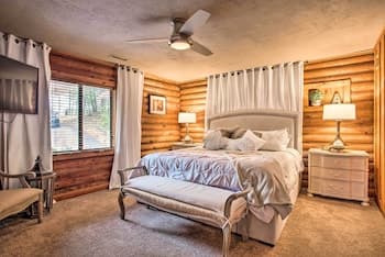 Cabin in Lake Lure; Near Chimney Rock & Asheville!