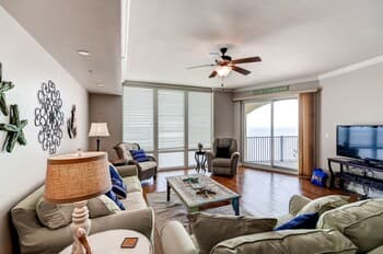 Sleek Gulfport Condo w/ Ocean Views & Pool Access!