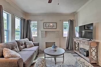 Spacious Winter Garden Home w/ Bbq, Walk to Dwtn!