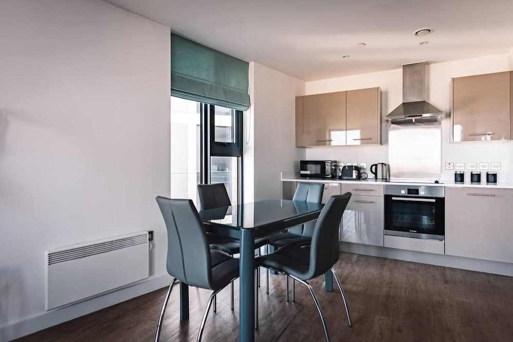 Birmingham Luxury Apartment - Free Wifi