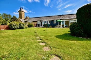 Siesta a Spacious Family Home From Home