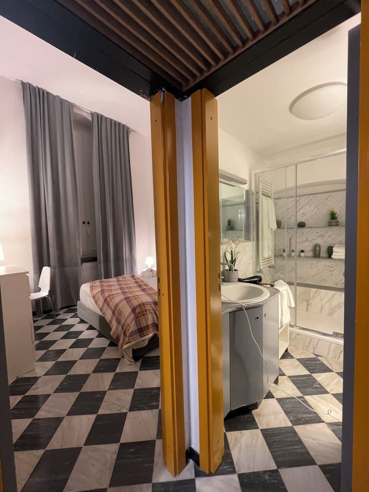 Happy Family Apartments Cathedral