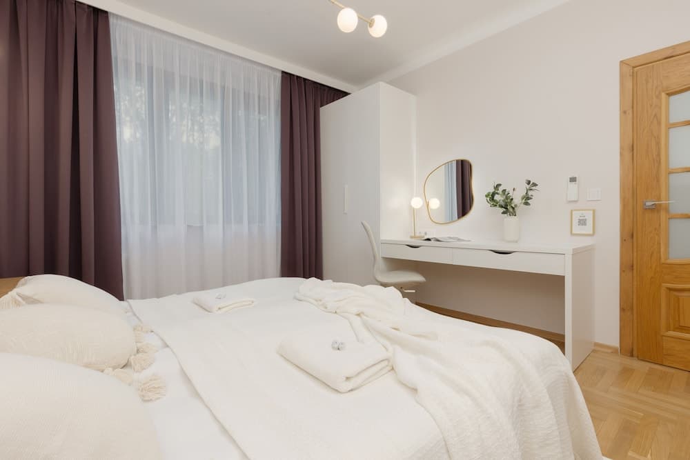 Kasprzaka Near Metro Station by Renters