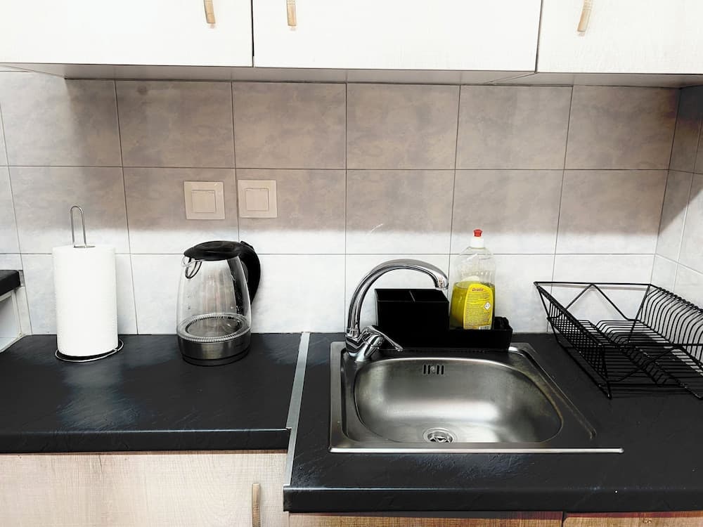 Gorgeous White Marsis Apartment in Paros