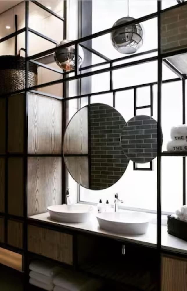 The Capital on Park Apart-hotel