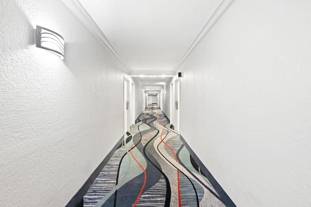 Quality Inn Dayton Airport