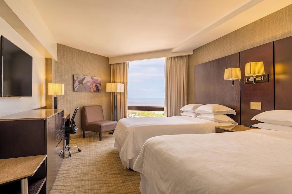 Sheraton Grand Panama