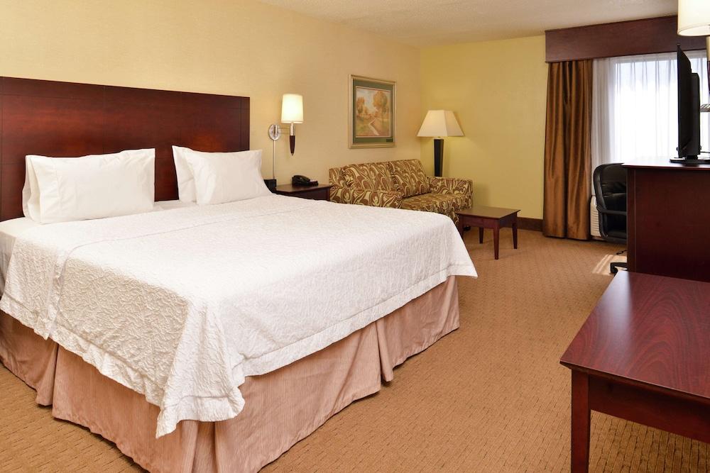 Hampton Inn Staunton