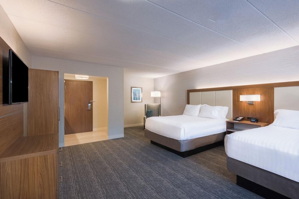 Holiday Inn Express Boston - Waltham by IHG