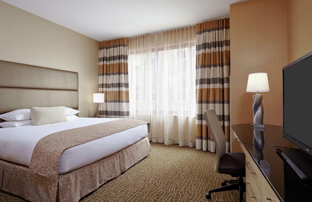 DoubleTree by Hilton Philadelphia Center City