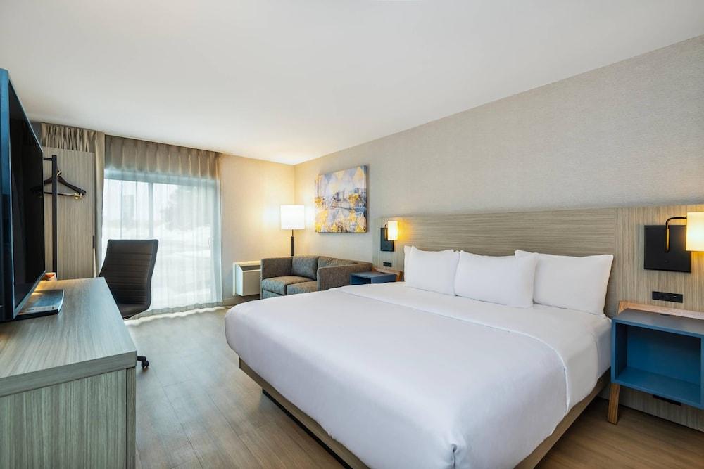 Comfort Inn Laval