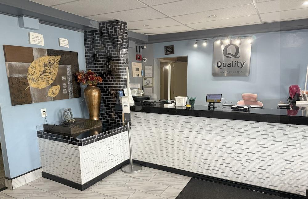 Quality Inn Manitowoc