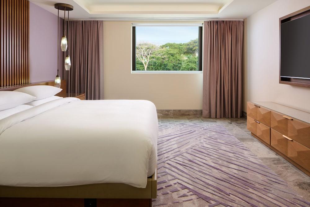 Andaz Maui at Wailea Resort - a concept by Hyatt