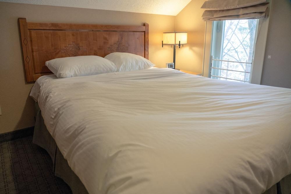 Banff Rocky Mountain Resort