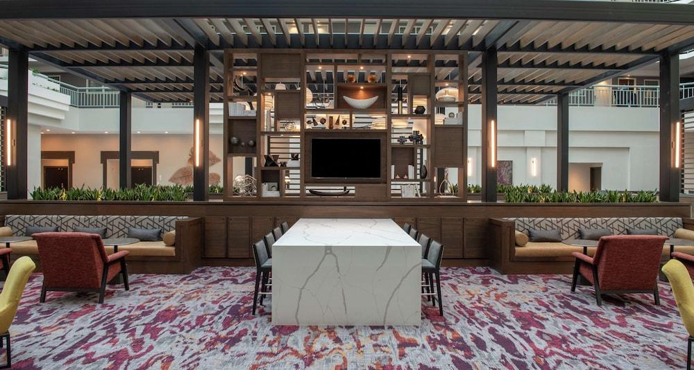 Embassy Suites by Hilton Walnut Creek