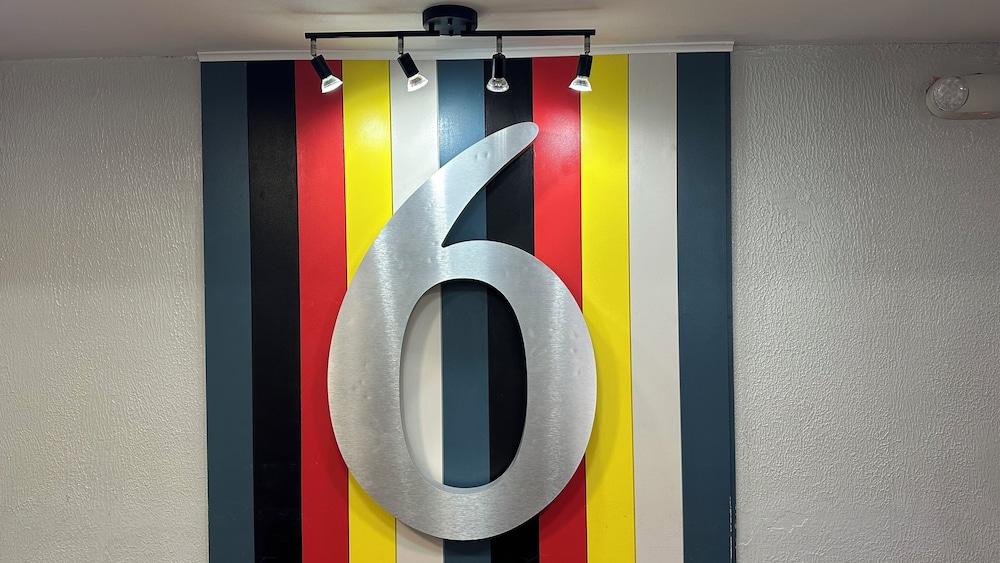 Motel 6 Raleigh, NC - North