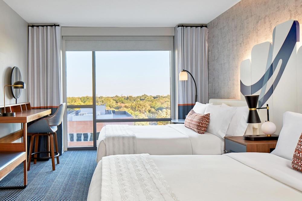 Le Méridien St. Louis Clayton