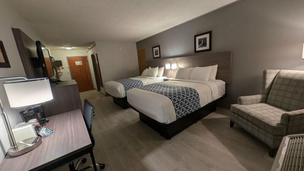 Clarion Inn and Suites Convention Center Kearney