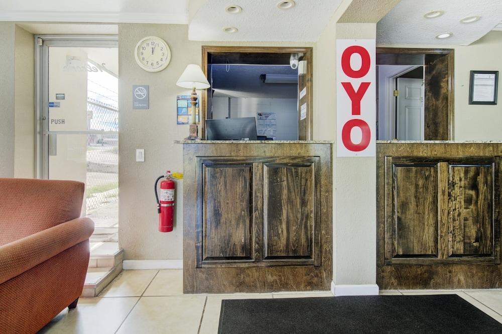 OYO Hotel Douglas GA US-441